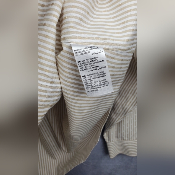 Chico’s No Iron CoolMax All Season Button Down Cream & white stripes Size 3 - Picture 7 of 9